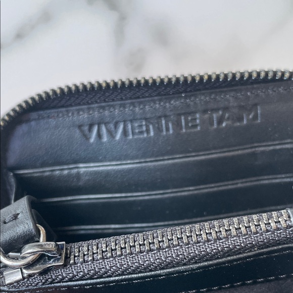 Vivienne Tam Red Patent Zip Around Wallet NEW Compact Card Case Black Trim - Picture 6 of 6